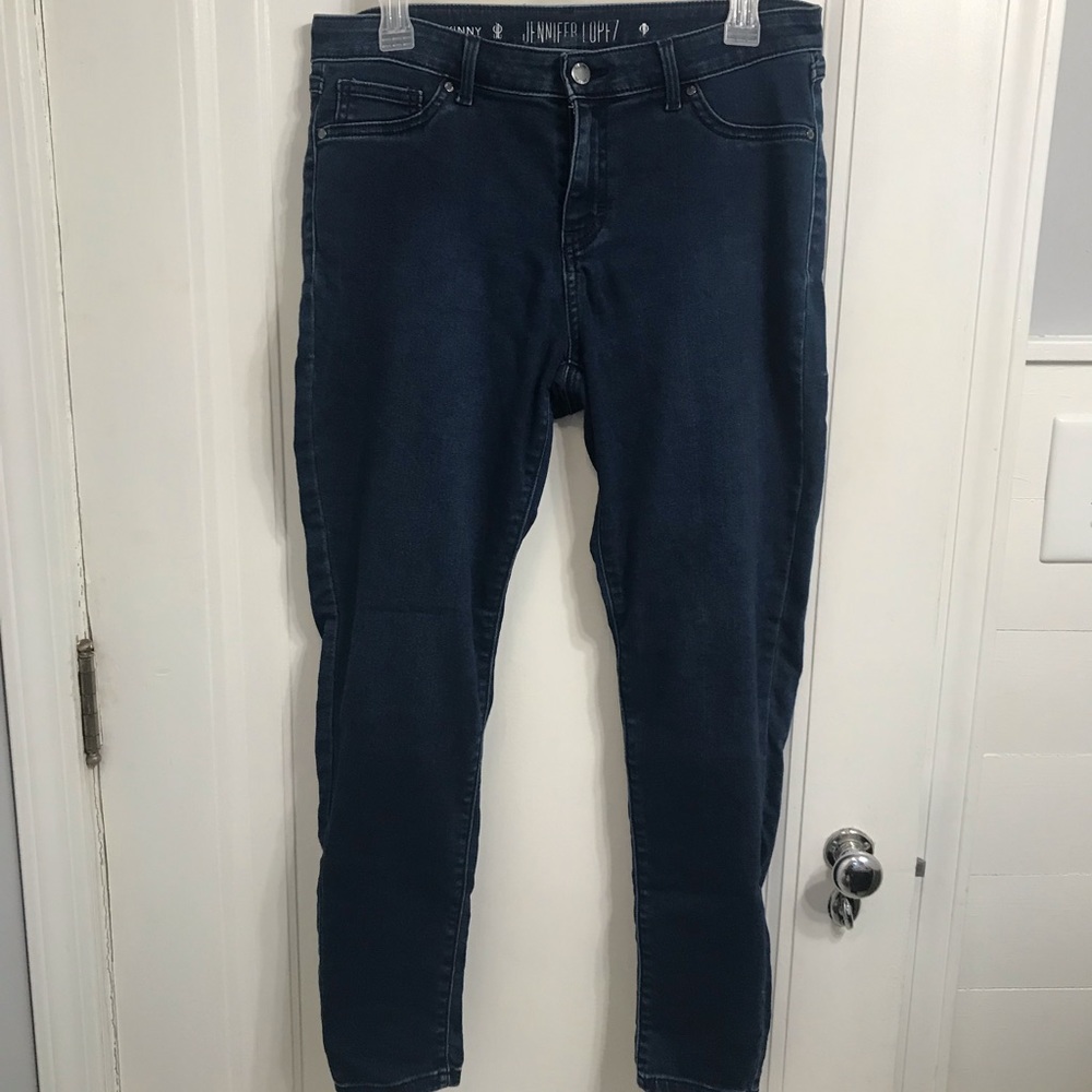 Jennifer Lopez super skinny jeans